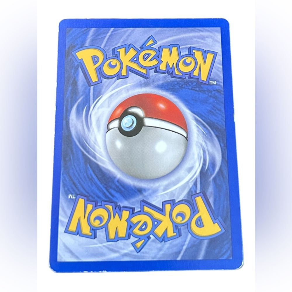 Pokémon Pikachu 2nd Edition 1999 Rare Card - Picture 2 of 2